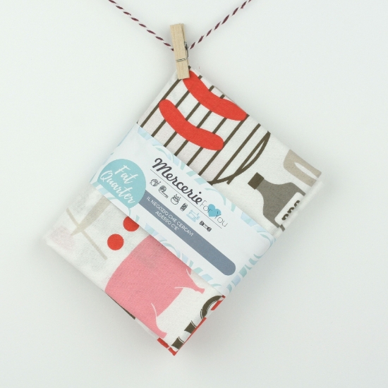 Fat Quarter Cotone americano 101.113.01.1 Blend Fabrics collezione Ribs&Bibs fantasia su fondo bianco - 1 taglio 45x55 cm