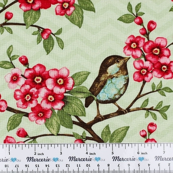 Cotone americano R7341 collezione Cherry Blossom Blank Quilting fantasia su fondo verde - 1 taglio di tessuto 50x110 cm.